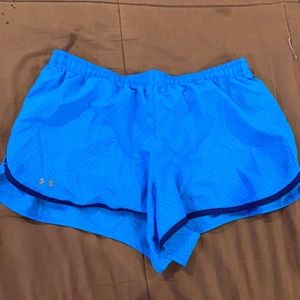 Blue under armor shorts.